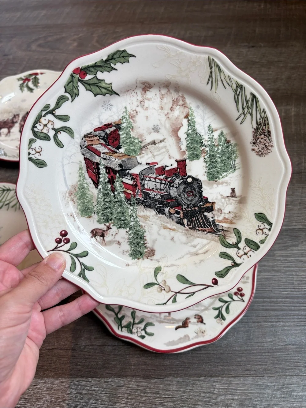 Better Homes & Gardens Christmas Heritage Tree Salad Plates Forest Set of 4